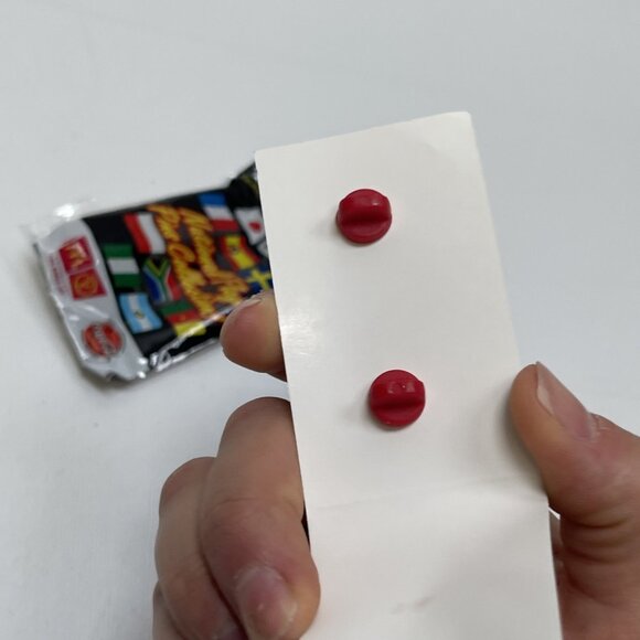 FIFA WORLD CUP 2002 South Africa National Flag Pin McDonalds Coca Cola 1x2.5” - Picture 4 of 6